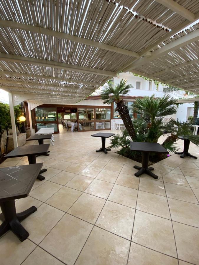 Al Ristoro Hotel Torre Santa Sabina Buitenkant foto